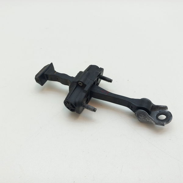 Limitador Porta Dianteira Chevrolet Tracker 12t 2021