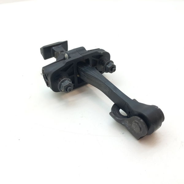 Limitador Porta Traseira Chevrolet Tracker 12t 2021