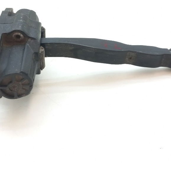 Limitador Porta Traseira Chevrolet Tracker 12t 2021