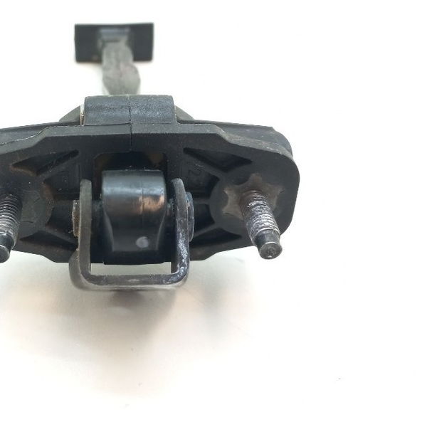Limitador Porta Traseira Chevrolet Tracker 12t 2021