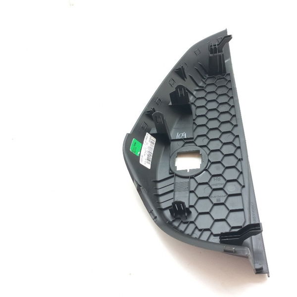 Acabamento Tampa Painel Lado Direito Gm Tracker 12t 2021