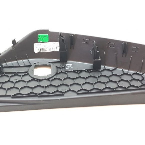 Acabamento Tampa Painel Lado Direito Gm Tracker 12t 2021