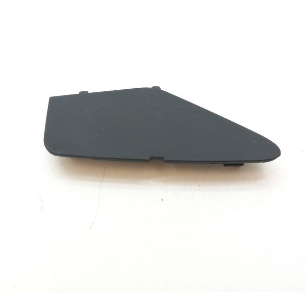 Moldura Tampa Forro Dianteiro Direito Gm Tracker 12t 2021