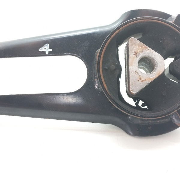 Coxim Biela Motor Nissan Versa Sl 1.6 2014
