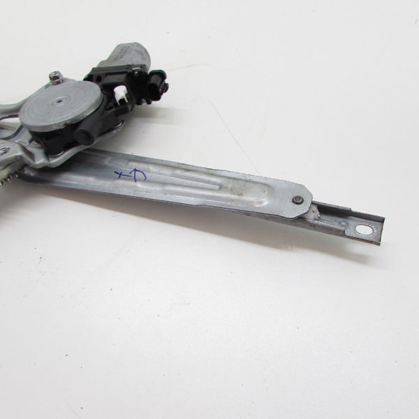 Maquina Vidro Traseira Direita Nissa Versa Sl 1.6 2014