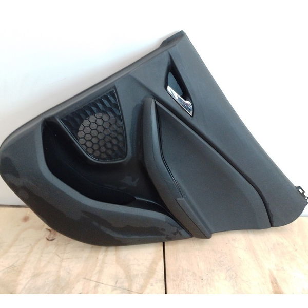 Forro Porta Traseira Direita Chevrolet Tracker 12t 2021