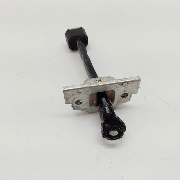 Limitador Da Porta Traseira Direita Hrv Ex 1.8 2016