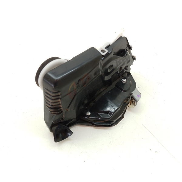 Fechadura Da Porta Dianteira Direita Honda Hrv Ex 1.8 2016