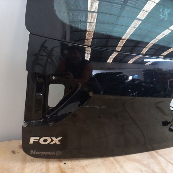 Tampa Traseira Fox 2015