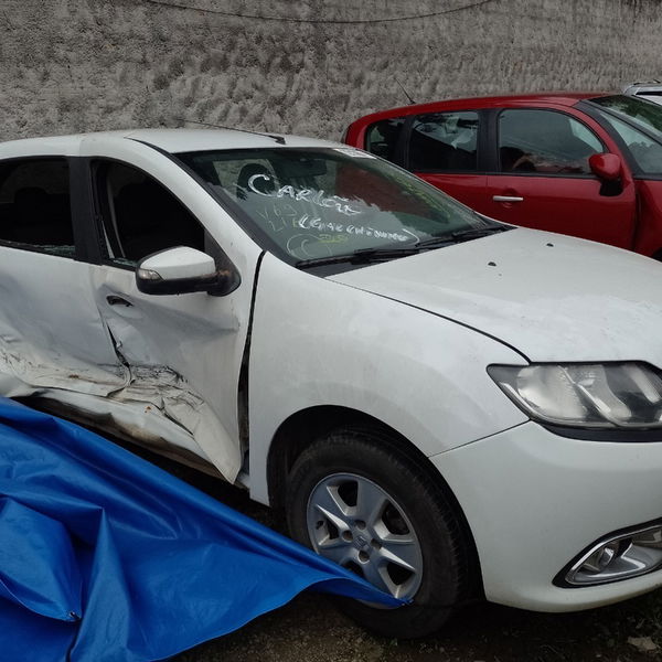 Sucata Renault Logan Dynamique 1.6 2014/2015