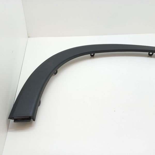 Moldura Paralama Dianteiro Direito Honda Hr-v 2016