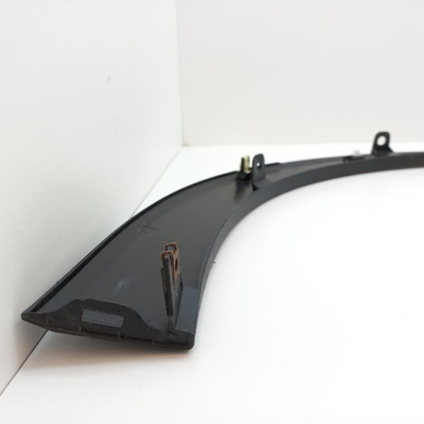 Moldura Paralama Dianteiro Direito Honda Hr-v 2016