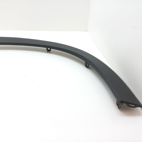 Moldura Paralama Dianteiro Direito Honda Hr-v 2016