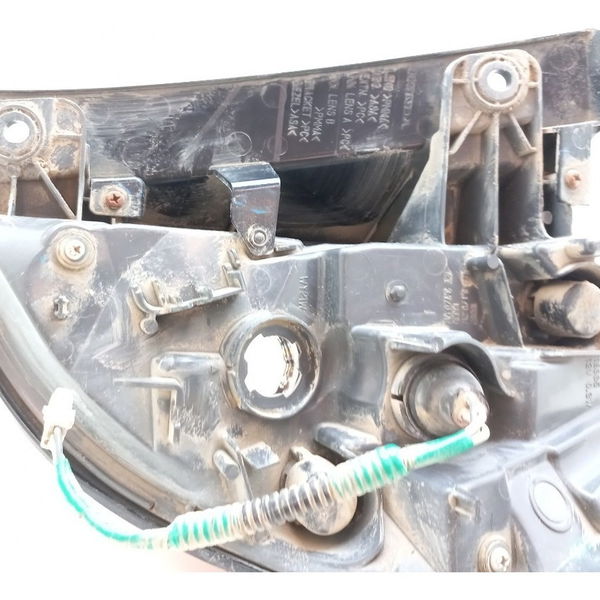 Lanterna Traseira Esquerda Honda Hrv Ex 1.8 2016
