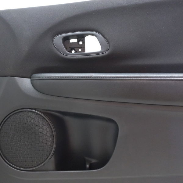 Forro Porta Dianteiro Direito Honda Hrv 1.8 2016