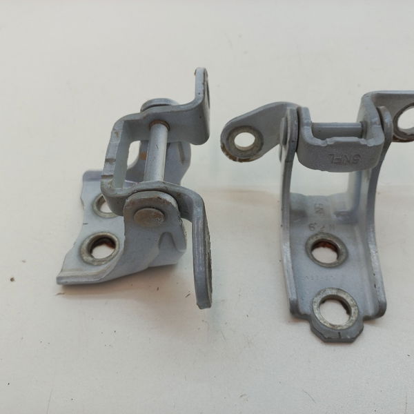Dobradiça Porta Esquerda Honda Hrv Ex 1.8 2016