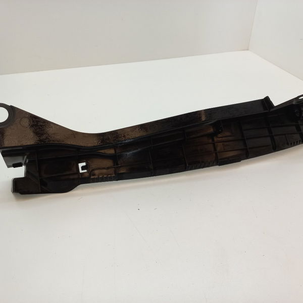 Acabamento  Paralama Lado Esquerdo Honda Hrv Ex 1.8 2016