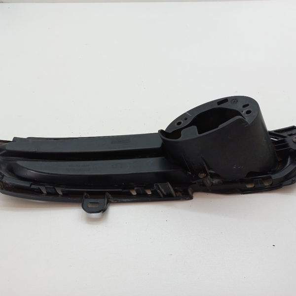 Moldura Farol Milha Direito Honda Hrv Ex 1.8 2016