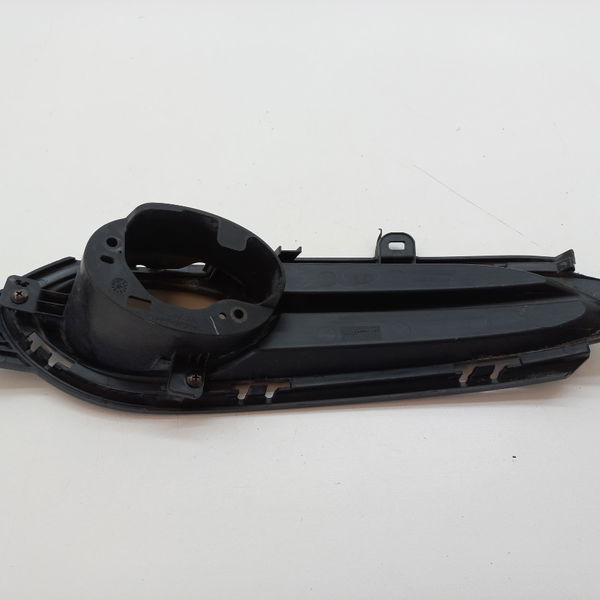 Moldura Farol Milha Direito Honda Hrv Ex 1.8 2016
