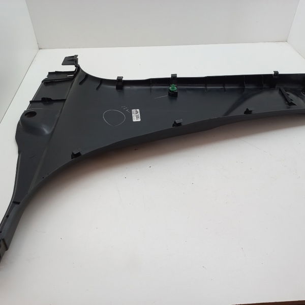 Acabamento Central Lateral Direito Honda Hrv Ex 1.8 2016