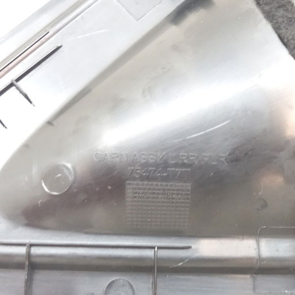 Acabamento Externo Traseiro Esquerdo Com Detalhe Honda 2017