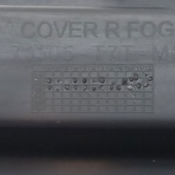 Moldura Farol Milha Lateral Direito Honda Hrv 1.8 2017