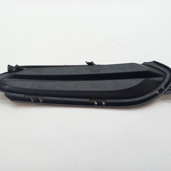 Moldura Farol Milha Lateral Esquerdo Honda Hrv 1.8 2017