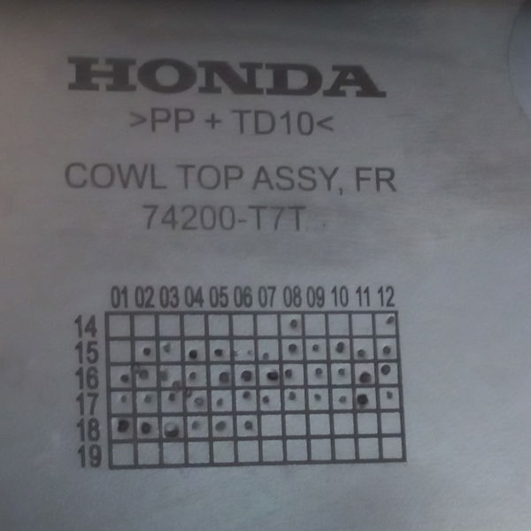 Grade Churrasqueira Parabrisa C/detalhe Honda Hrv 1.8 2017