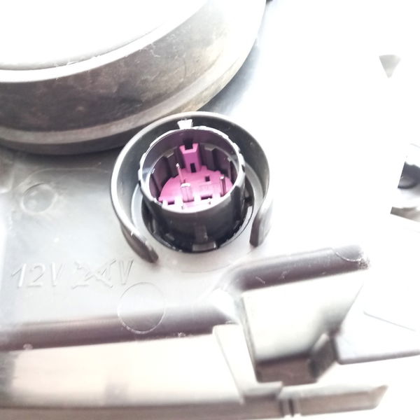 Farol Lado Esquerdo Fiat Cronos 1.3 2019