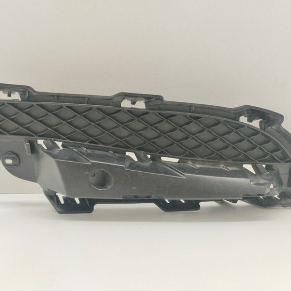 Acabamento Milha Lado Direito Jaguar Xf X250 2011/2015