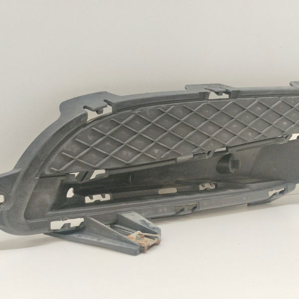 Acabamento Milha Lado Direito Jaguar Xf X250 2011/2015