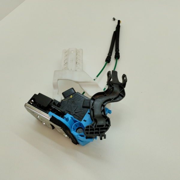 Fechadura Da Porta Traseira Esquerdo Hyundai I30 1.8 2015