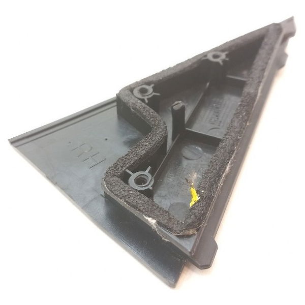Acabamento Externo Porta Traseiro Direito Hyundai I30 2015