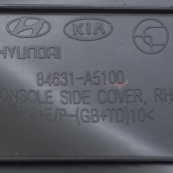 Acabamento Lateral Direito Hyundai I30 1.8 2015