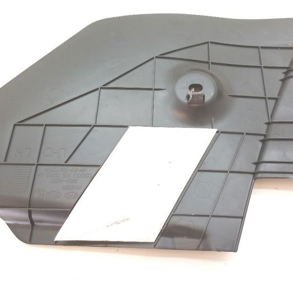 Acabamento Lateral Esquerdo Hyundai I30 1.8 2015