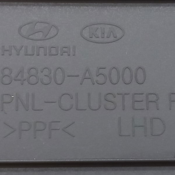 Acabamento Painel Instrumentos Hyundai I30 1.8 2015