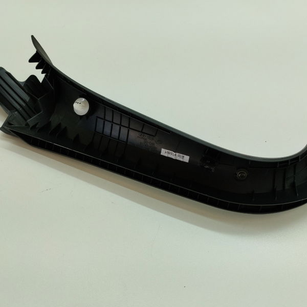 Moldura Tampa Traseira Int Lado Direito Hyundai I30 1.8 2015