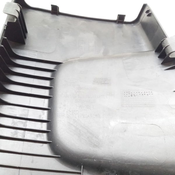 Moldura Coluna Direita Hyundai I30 1.8 2015