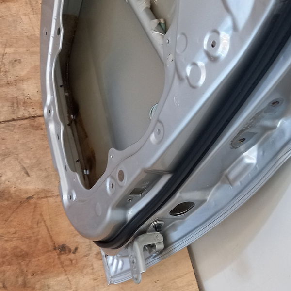 Porta Traseira Esquerda Hyundai 1.8 2015