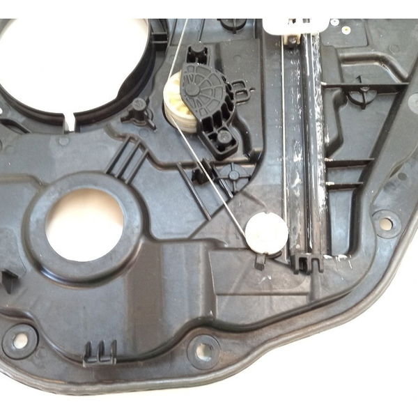 Motor Maquina De Vidro Traseira Esquerda Hyundai I30  2015