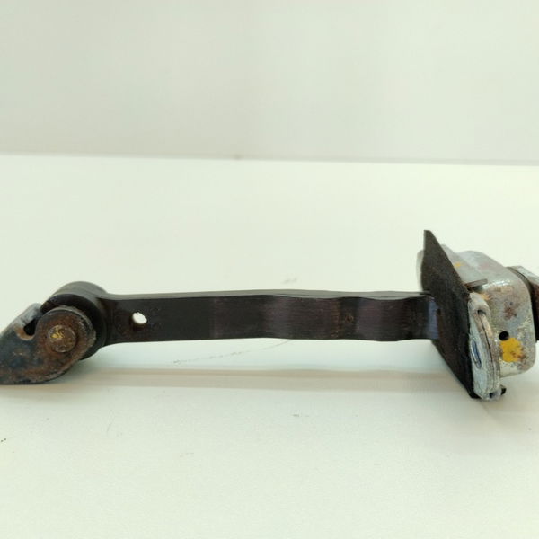 Limitador Da Porta Traseira Esquerdo Ford Ka Se 1.0 2015