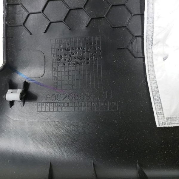 Acabamento Coluna Inferior Direita Jeep Compass 2019