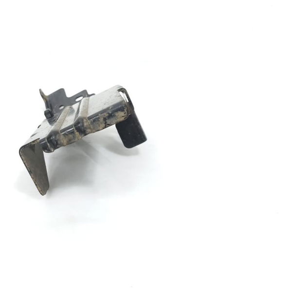 Suporte Sensor Altura Traseiro Esquerdo Kia Sorento 2011