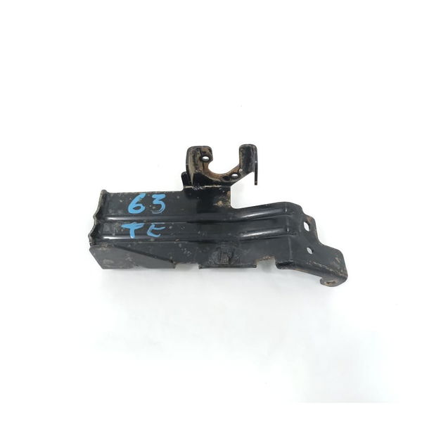 Suporte Sensor Altura Traseiro Esquerdo Kia Sorento 2011