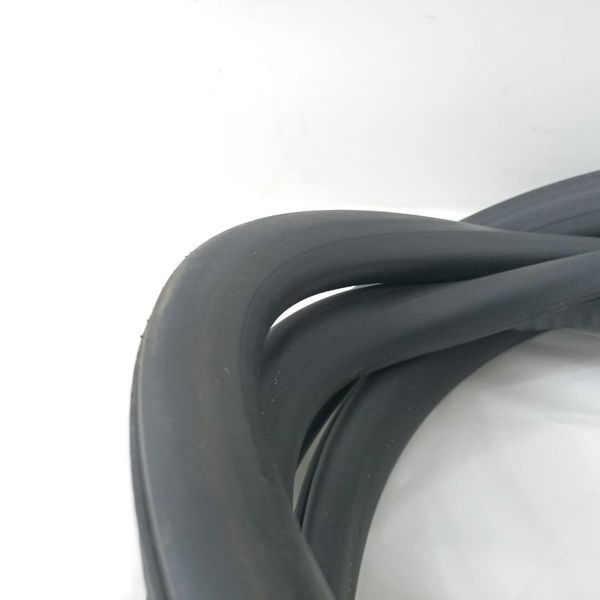 Borracha Porta Dianteira Esquerda Gm Equinox 2020