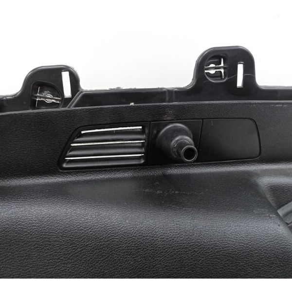 Forro Esquerdo Porta Malas Jeep Compass 2019 Detalhe