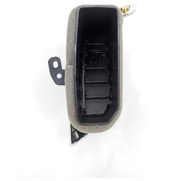 Difusor Ar Central Esquerdo Gm Equinox 2020 84211438