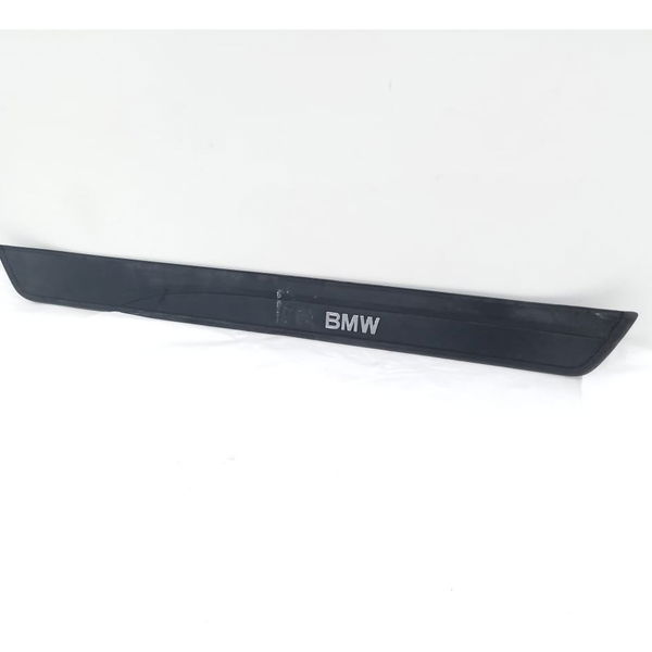 Soleira Porta Dianteira Direita Bmw 320i 2010 7060280