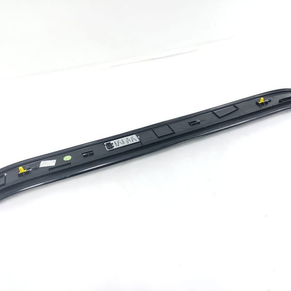 Soleira Porta Dianteira Esquerda Bmw 320i 2010 7060279