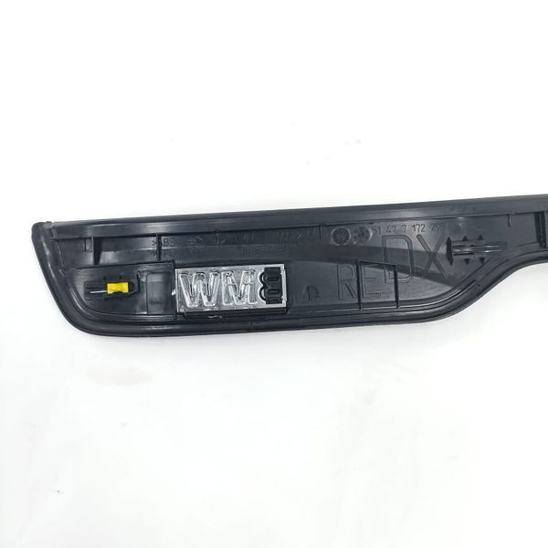 Soleira Porta Traseira Direita Bmw 320i 2010 7060286